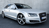 Audi A8 Long President klassi 3.0 184kW, 2011