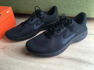 Новый! Ботинки Nike размер 46-46,5.