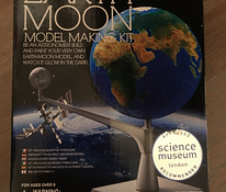 Earth moon model making kit