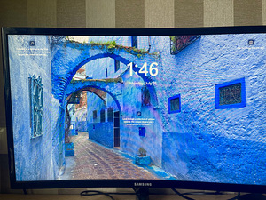 Samsung 60Hz Curved Gaming Monitor.