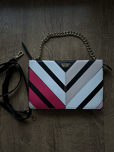 Victoria’s Secret crossbody handbag