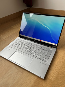 Asus Chromebook Flip C436 i5, touchscreen