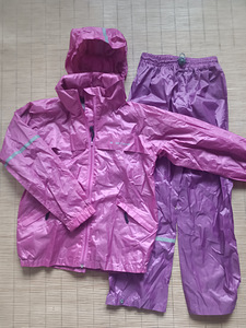 Новый дождевик / непромокаемая одежда, 140 - 146