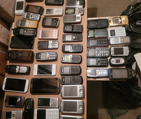 58 старых телефонов