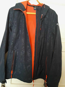 Продам женскую куртку Icepeak №48.