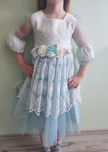 Праздничное платье дочери