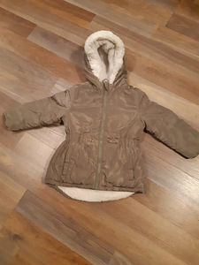 Зимняя куртка 110 размер