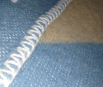 Шерстяное одеяло 122х170