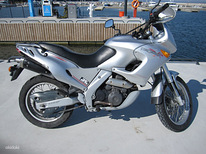 Мотоцикл Aprilia Pegaso 650 Enduro