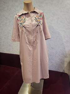 Розовое платье с. М (38-40)