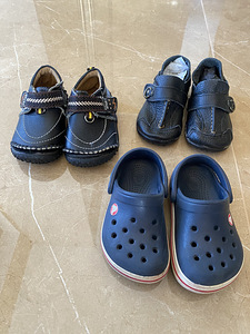 Три пары детской обуви,20-22 размер(цена за все)