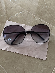 KARL LAGERFELD солнцезащитные очки