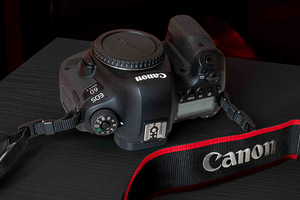 Canon EOS 6D Mark II kere või koos objektiiviga EF 70-200mm