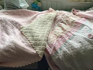 2 детских одеяла