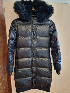 Guess зимнее пальто с.146-152