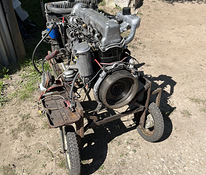 MB OM617 Mootor
