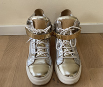 Giuseppe Zanotti high top gold sneakers, size 38