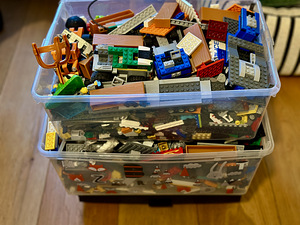 Lego erinevad tükid (15-20 komplekti)