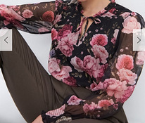 Блузка Mohito с цветочным принтом (новинка)