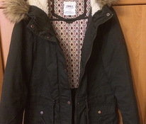 Женская зимняя куртка M/L