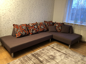 Угловой диван - как новый!