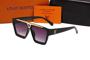Новые солнцезащитные очки Burberry, Louis Vuitton, Carrera