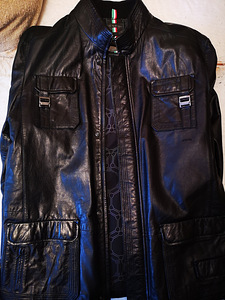 Новая мужская кожаная куртка. Alfredo Galliano Milano