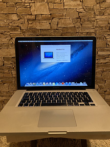 Apple Macbook Pro Core 2 Duo 2.53 GHz 4GB