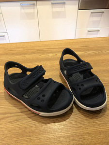 Crocsi sandaalid suurus C7