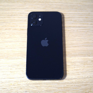 Apple iPhone 12 128GB Black (2 foto / 4)