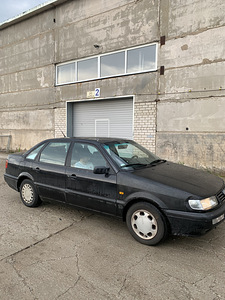 Volkswagen Passat B4 1.9tdi (3 foto / 6)