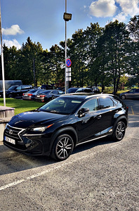 Lexus NX300h +LPG (1 foto / 11)