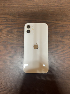 iPhone 12 на восстановление или на дитали (2 фото из 6)