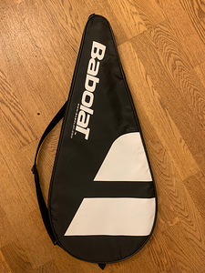 Tennisse rocket Babolat koos kottiga (4 foto / 4)