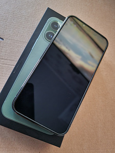 Apple iPhone 13 Pro 256GB Alpine Green (3 foto / 8)
