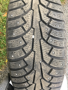 Talverehvid 205 60 r 16 Nokian Norseman 5 (4 foto / 10)