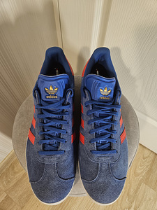 Meeste tossud Adidas Gazelle (4 foto / 6)