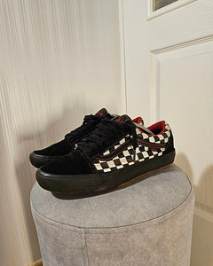 Meeste ketsid Vans old school by Kevin Peraza (2 foto / 4)