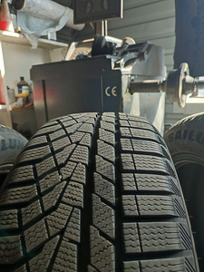 Sailun ice blazer alpine evo 215/55r17 (3 foto / 8)