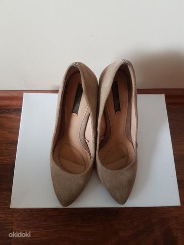 Обувь Zara, бежевый цвет, искусственная кожа, размер 38 (фото #2)