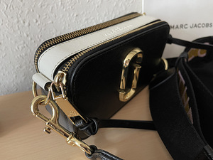 Marc Jacobs (2 фото из 10)