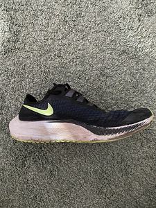 Nike pegasus 37 jooksutossud (7 foto / 8)