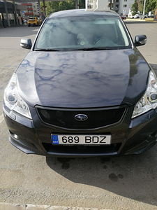 Subaru legacy 2011 (1 фото из 4)