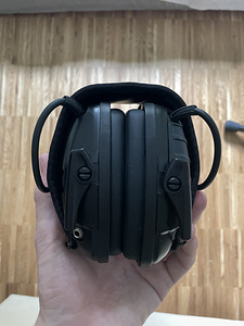 Howard Leight Impact Sport BOLT Electronic Earmuff (3 foto / 5)