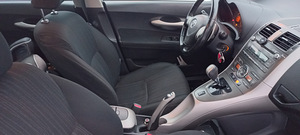 Toyota Auris 1.4 diesel (10 foto / 15)
