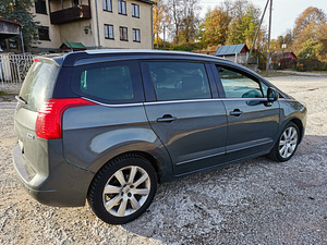 Peugeot 5008 1.6 80kV (3 foto / 11)