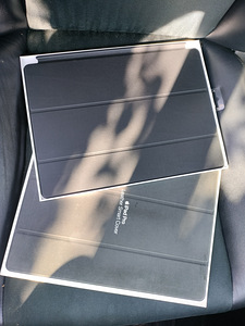 Apple iPad Pro 12.9" Leather Smart Cover