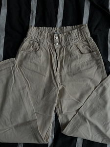Джинсы Pull&Bear (2 фото из 4)