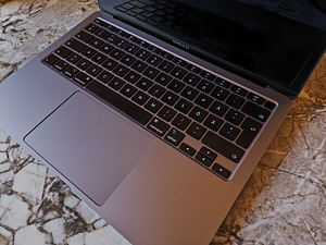 MacBook Air 2020 (Loe kirjeldust!) (3 foto / 4)