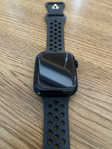 Apple watch series 8 GPS